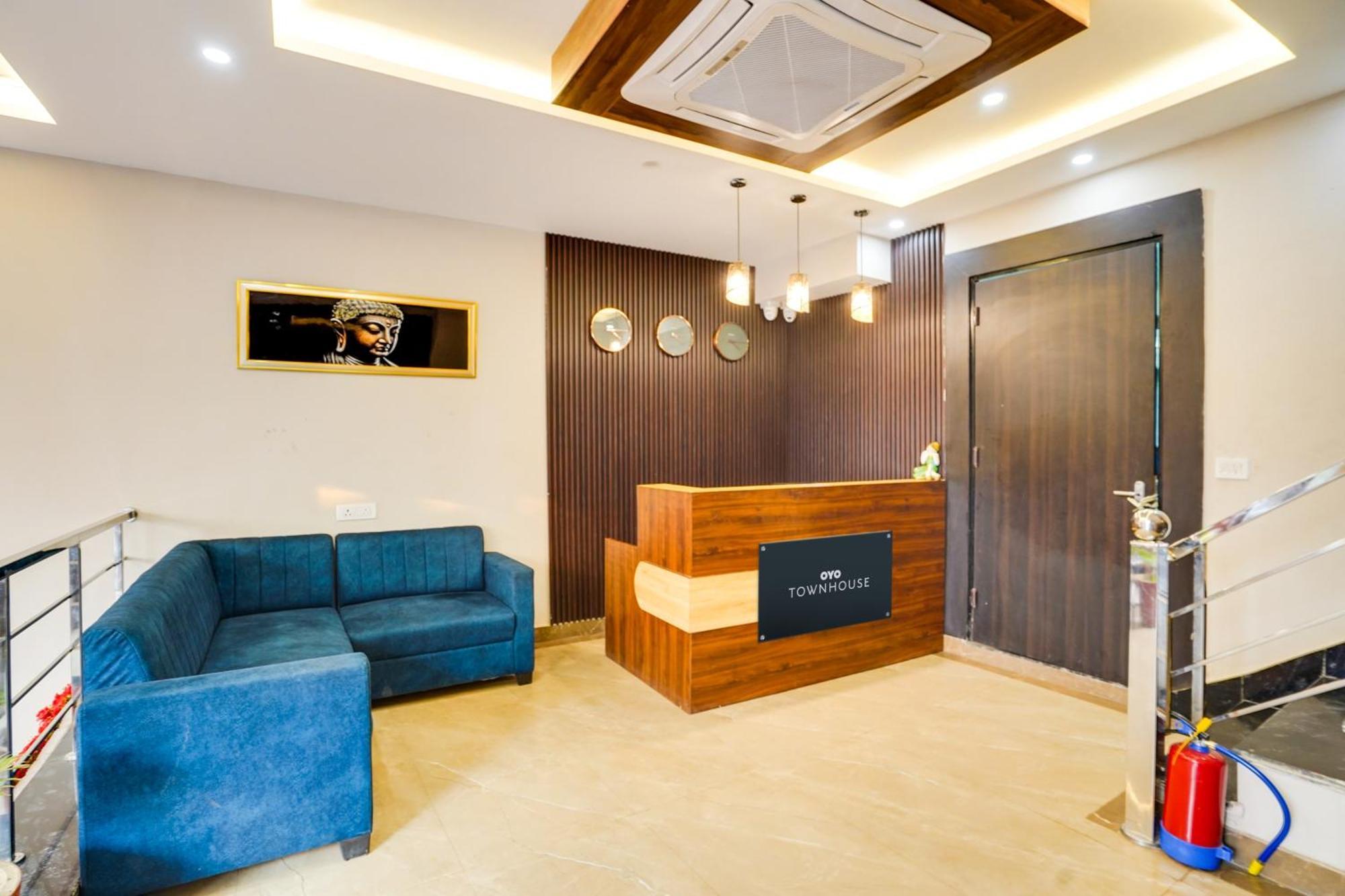 Super Townhouse The Royal Casa Ghaziabad Exterior foto